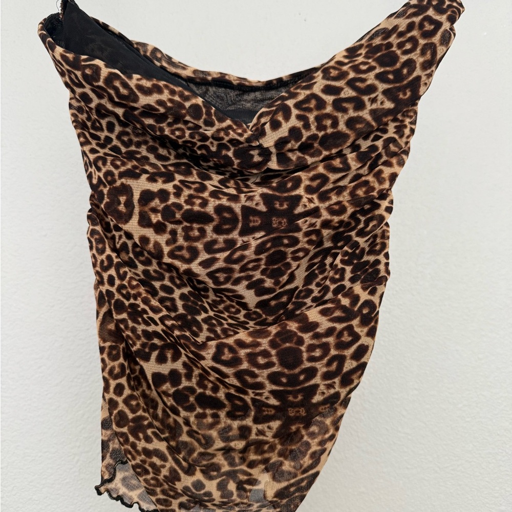 Leopard Print super cute off the shoulder top! With elastic! Never worn.